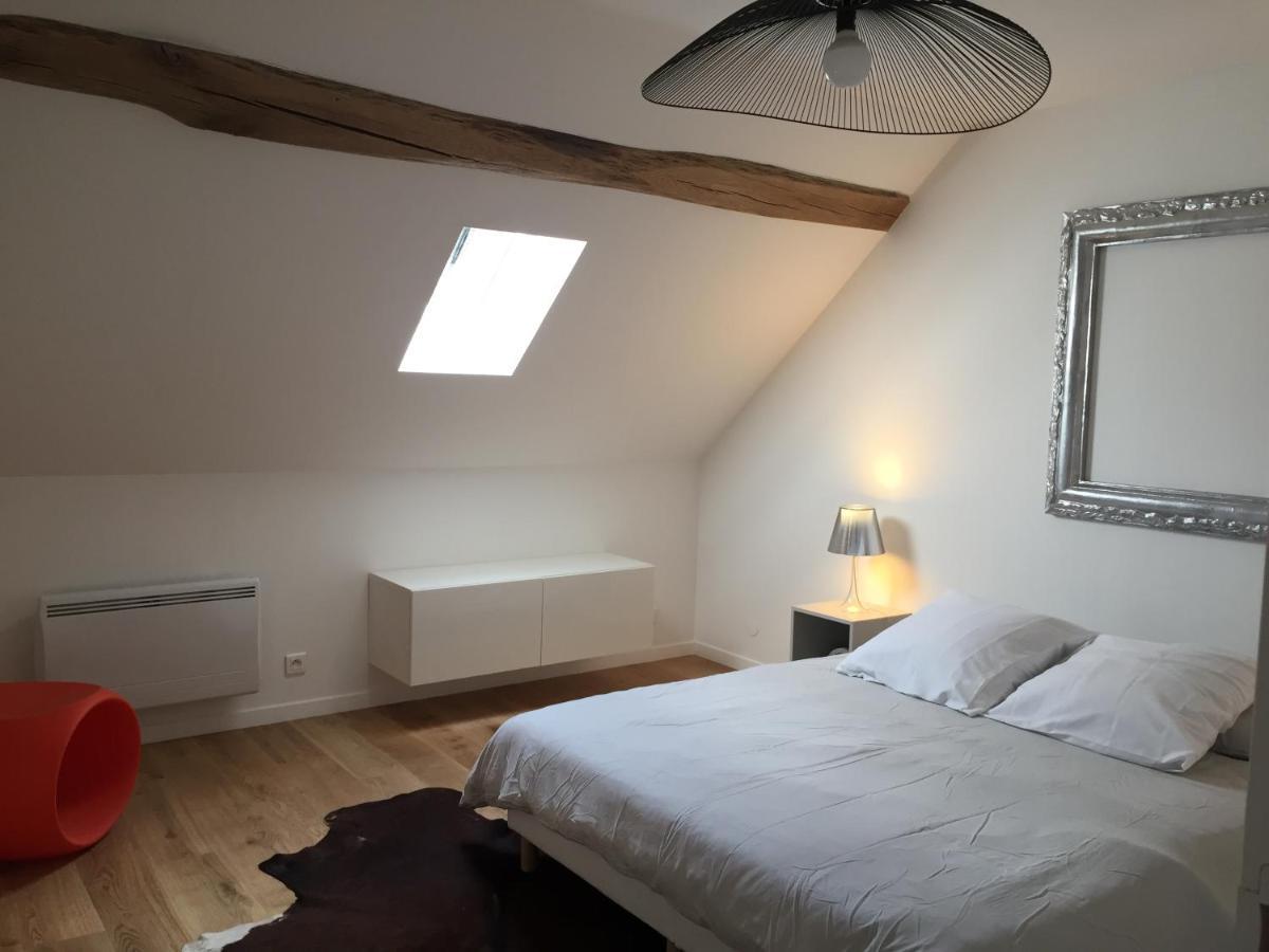 Taboo Treigny Villa Eksteriør billede
