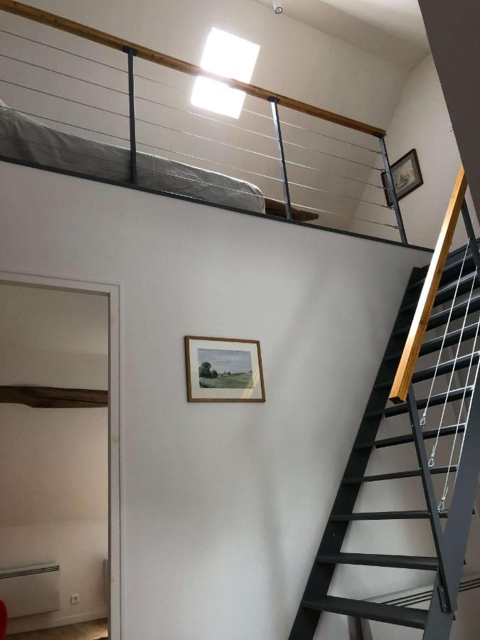Taboo Treigny Villa Eksteriør billede